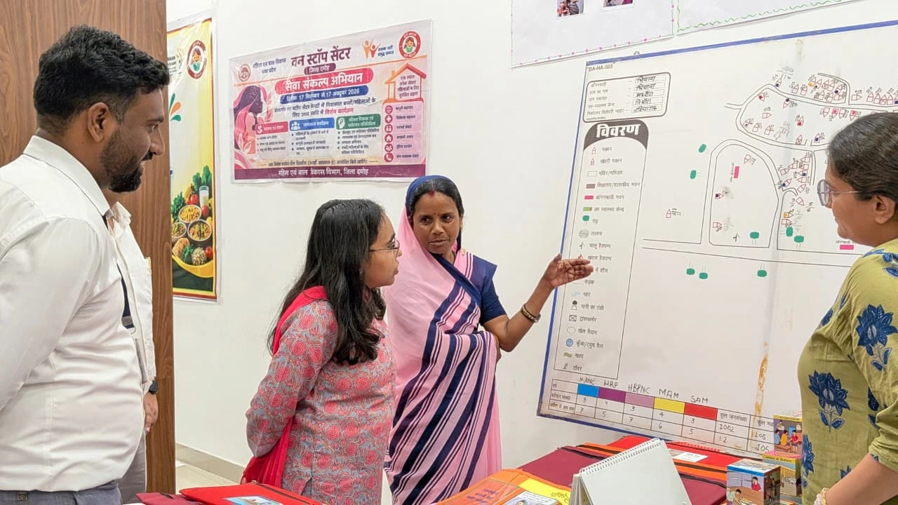 पोषण कार्यशाला में स्थानीय सामग्री से बने पौष्टिक व्यंजनों का प्रदर्शन, कुपोषण के खिलाफ सामूहिक पहल