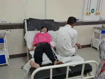 उज्जैन में हाईटेंशन लाइन की चपेट में दो बच्चियां झुलसीं, अस्पताल में भर्ती