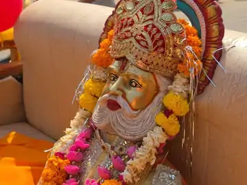 उज्जैन में अग्रवाल समाज ने निकाली भव्य वाहन रैली
