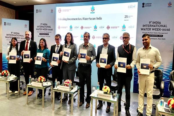 जल को राष्ट्रीय परिसंपत्ति के रूप में पुनर्परिभाषित करें