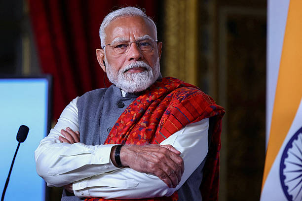 प्रधानमंत्री मोदी के 25 वर्ष पूरे होने पर भोपाल में सेवा ज्योति यात्रा का शुभारंभ